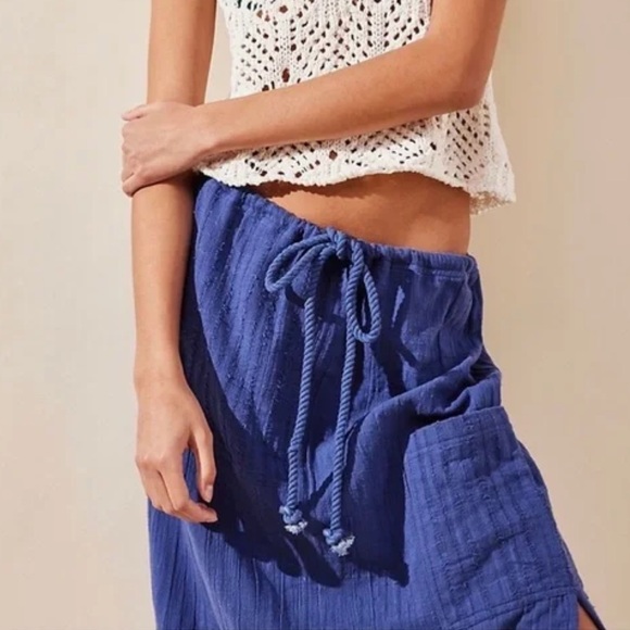 NWOT FREE PEOPLE SPOTLIGHT SKIRT - Picture 3 of 3